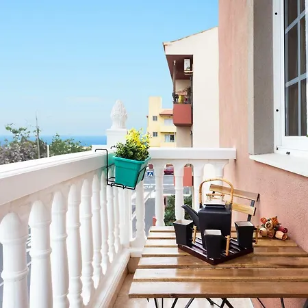 Homelike Cozy San Isidro Апартаменты *
